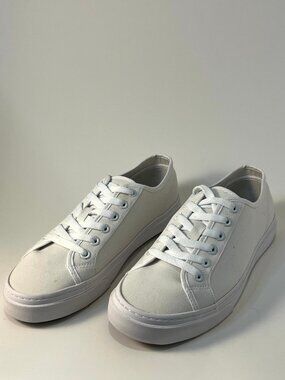 Men's White Classic Low Top Shoes Size 7